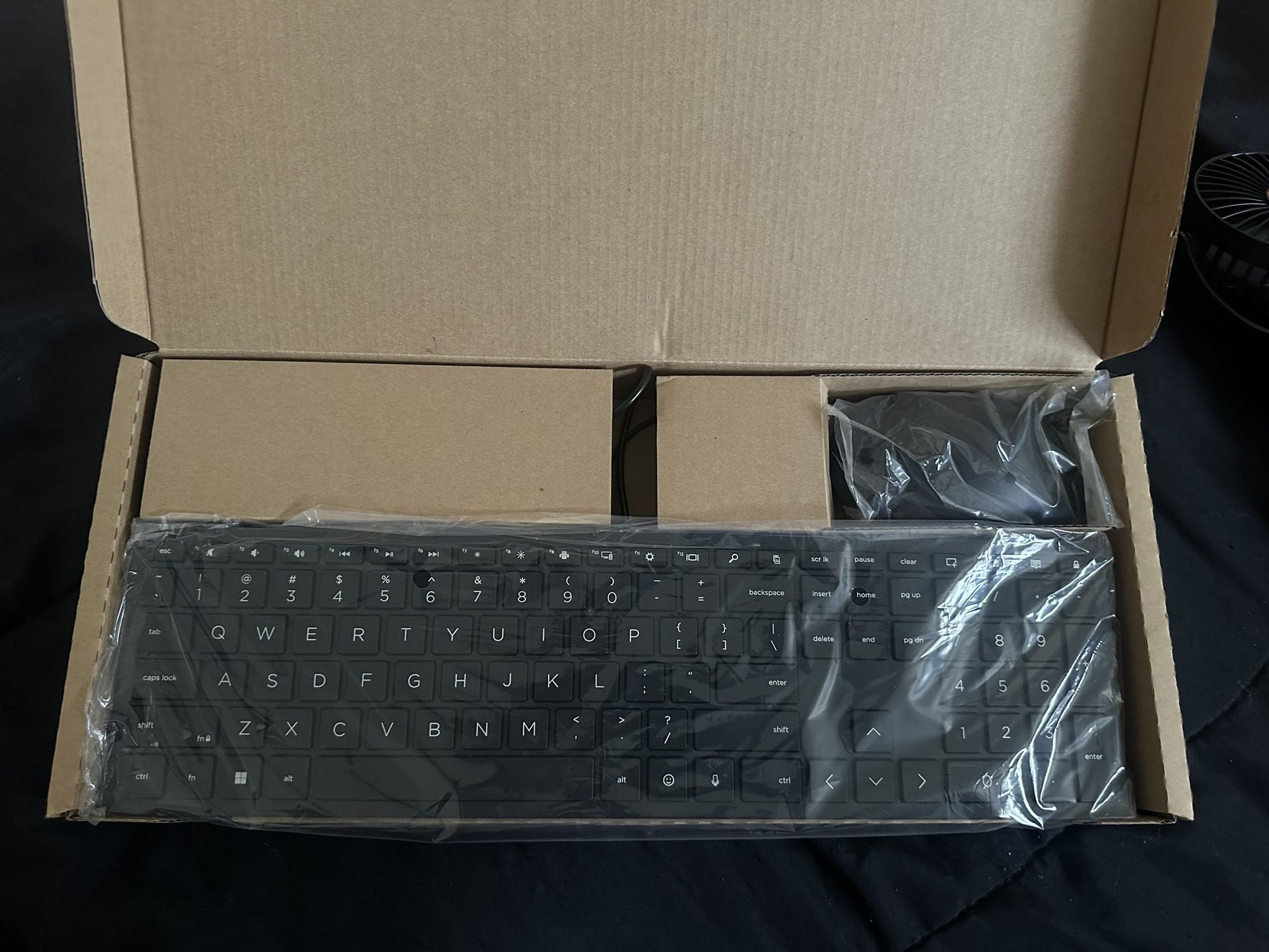 HP Keyboard with mouse NEW