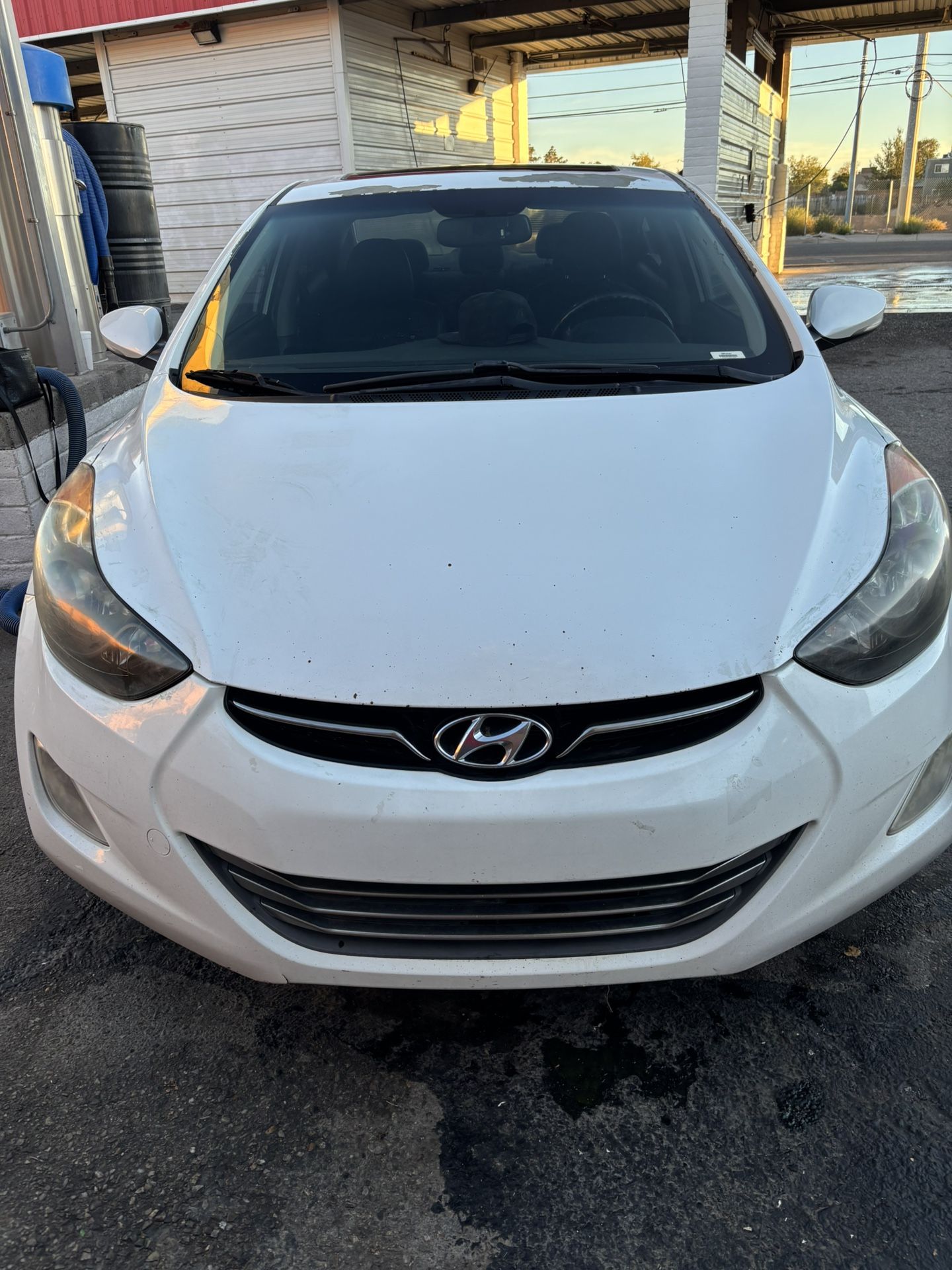 2013 Hyundai Elantra Limited FWD With