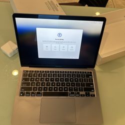 2020 MacBook Air M1 8GB 512GB Like New With Box And Charger 