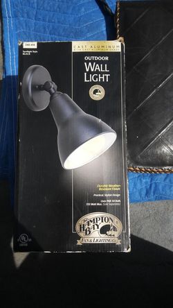 Brand new Hampton Bay outdoor wall light set and style black