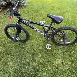 Mongoose Brawler Freestyle BMX Bike