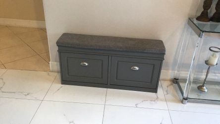 Shoe rack