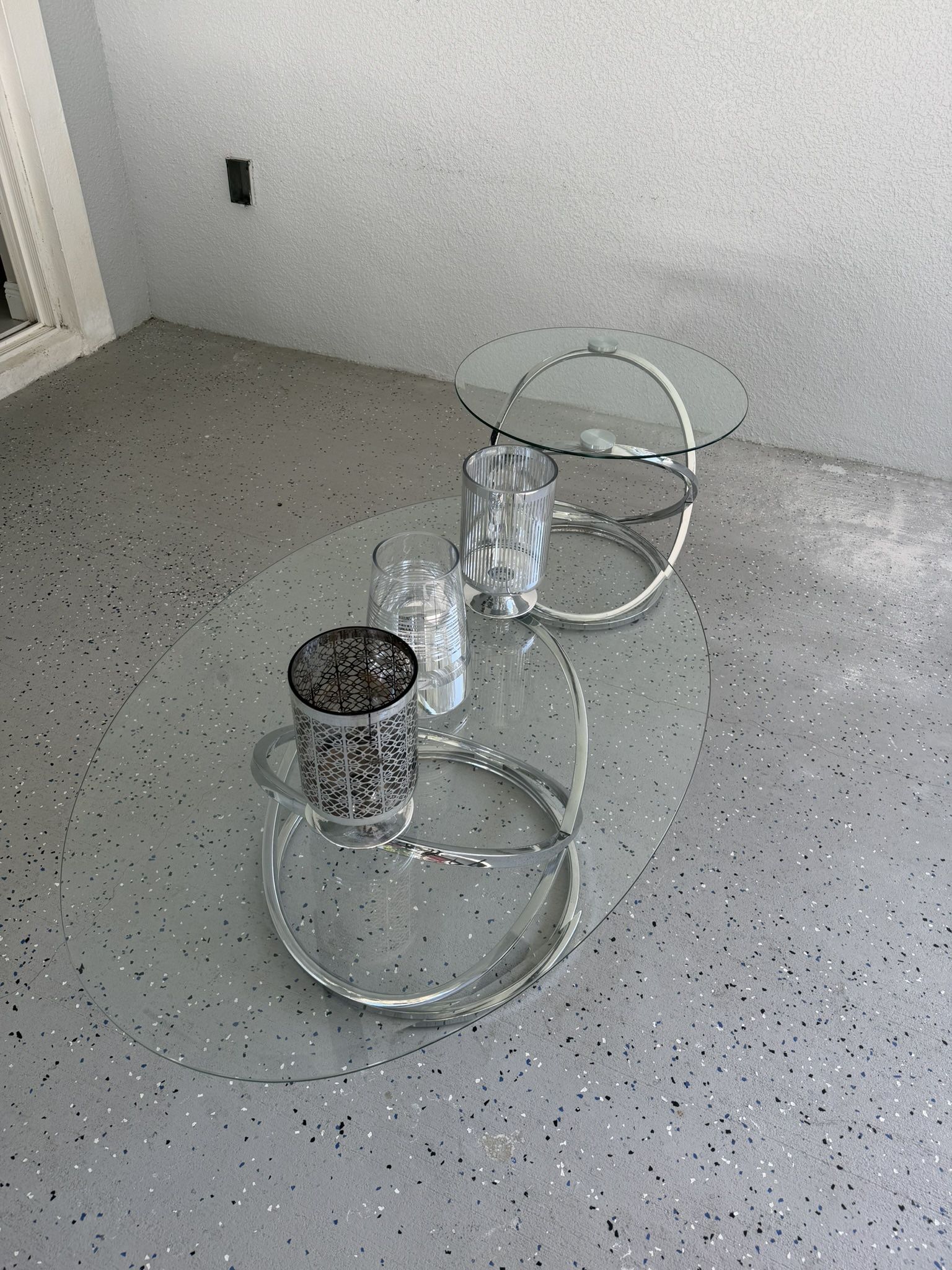 Coffee and end table Set