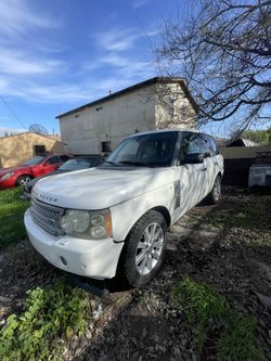 RANGE ROVER PART OUT