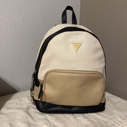  Guess Backpack