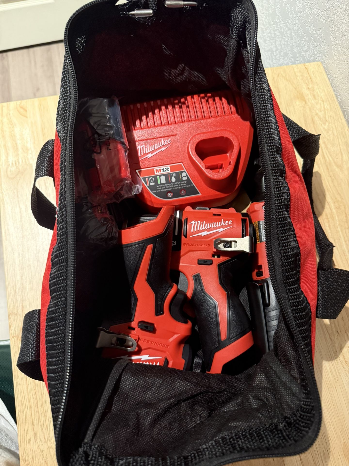 Drill and Impact Driver Combo Kit wRatchet *NEW