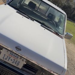 1995 Nissan Pickup