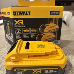 Dewalt 3.5Ah PowerStack battery brand new