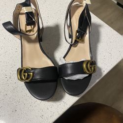 Gucci Pump 38 Brand New 