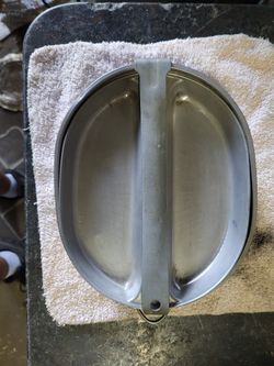 US Military Traveling Dishes