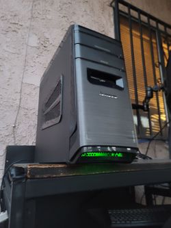 Lenovo PC: Intel Core i7, HDMI, Wi-Fi, 1TB, Windows11 25H2.