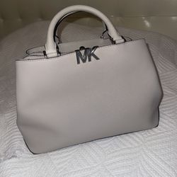 Michael Kors Leather Bag New With Tags 