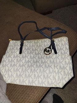 MK Purse