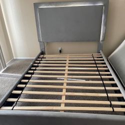Queen Size Bed Frame With Mattress Included
