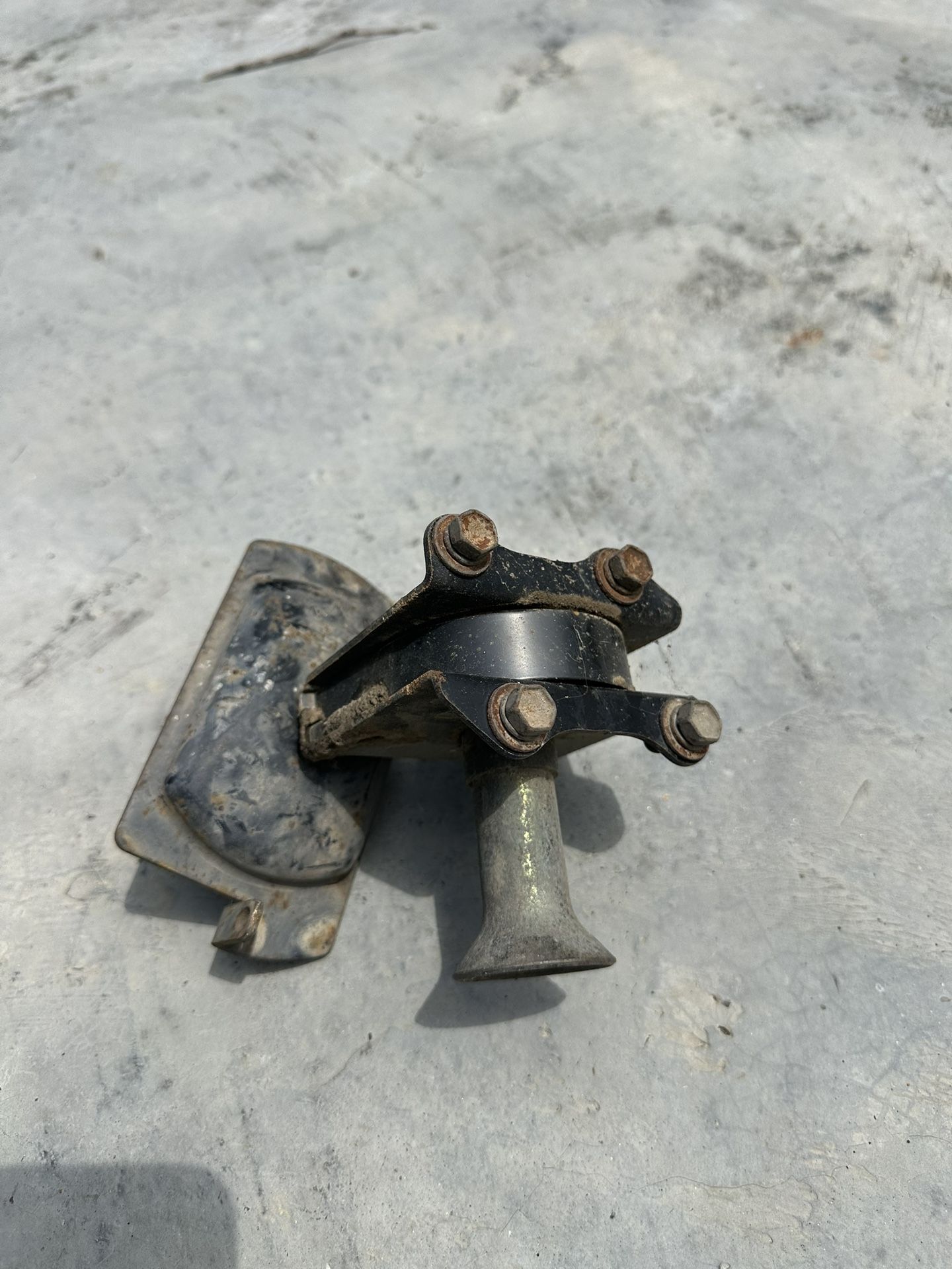 Toyota 4runner Spare Tire Holder