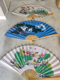 Decorative fans 3'