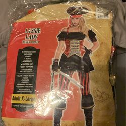 Lassie Lady Pirate