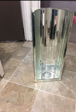 Wall decor/candle holder