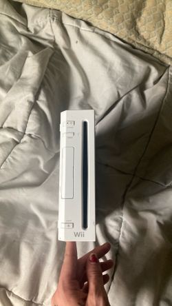 Nintendo Wii (Console Only, WORKS GREAT)