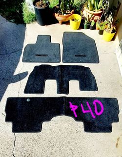2020' - 2025' Kia Teluride Floor Mats