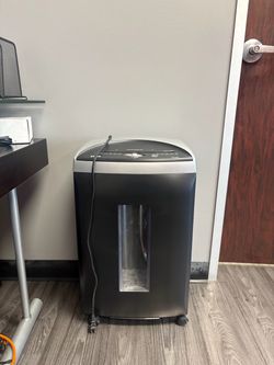 Paper Shredder