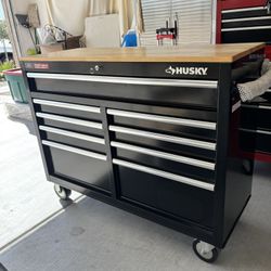 Husky Rolling Workbench Cabinet  (see description)