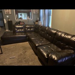 Sectional And Ottoman 