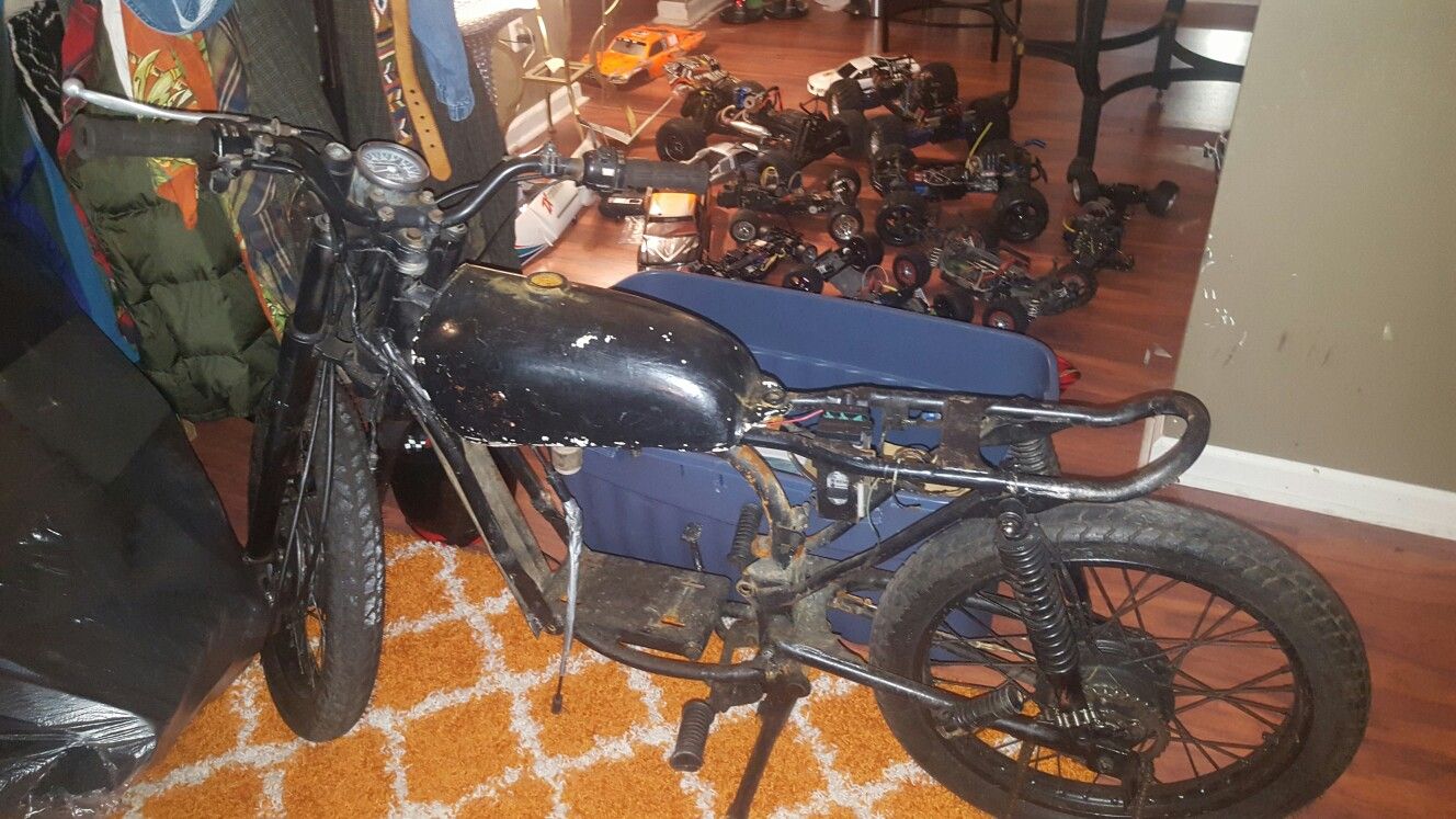 1975 Yamaha motorcycle frame