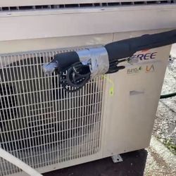 Gree A/C 1 Ton 220voltz 