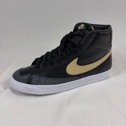 Nike Blazer Mid ‘77 Vintage size 9.5
