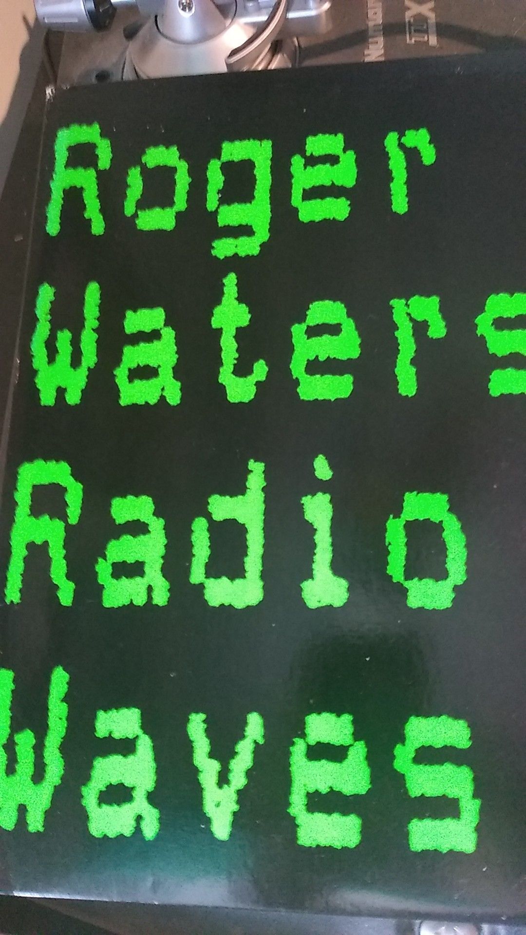 Roger waters radio waves lp