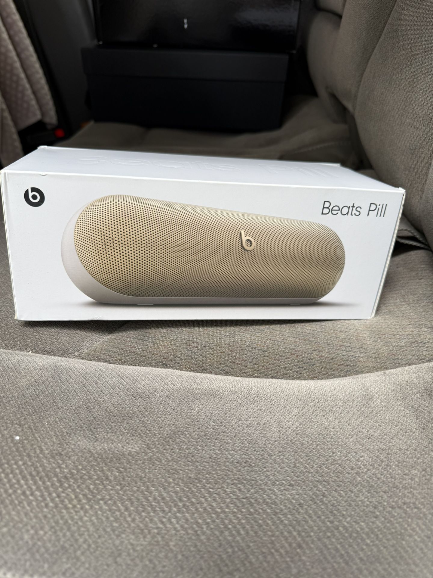  New Beats Pill