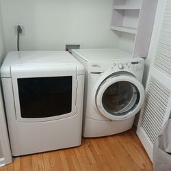 Washer and dryer set