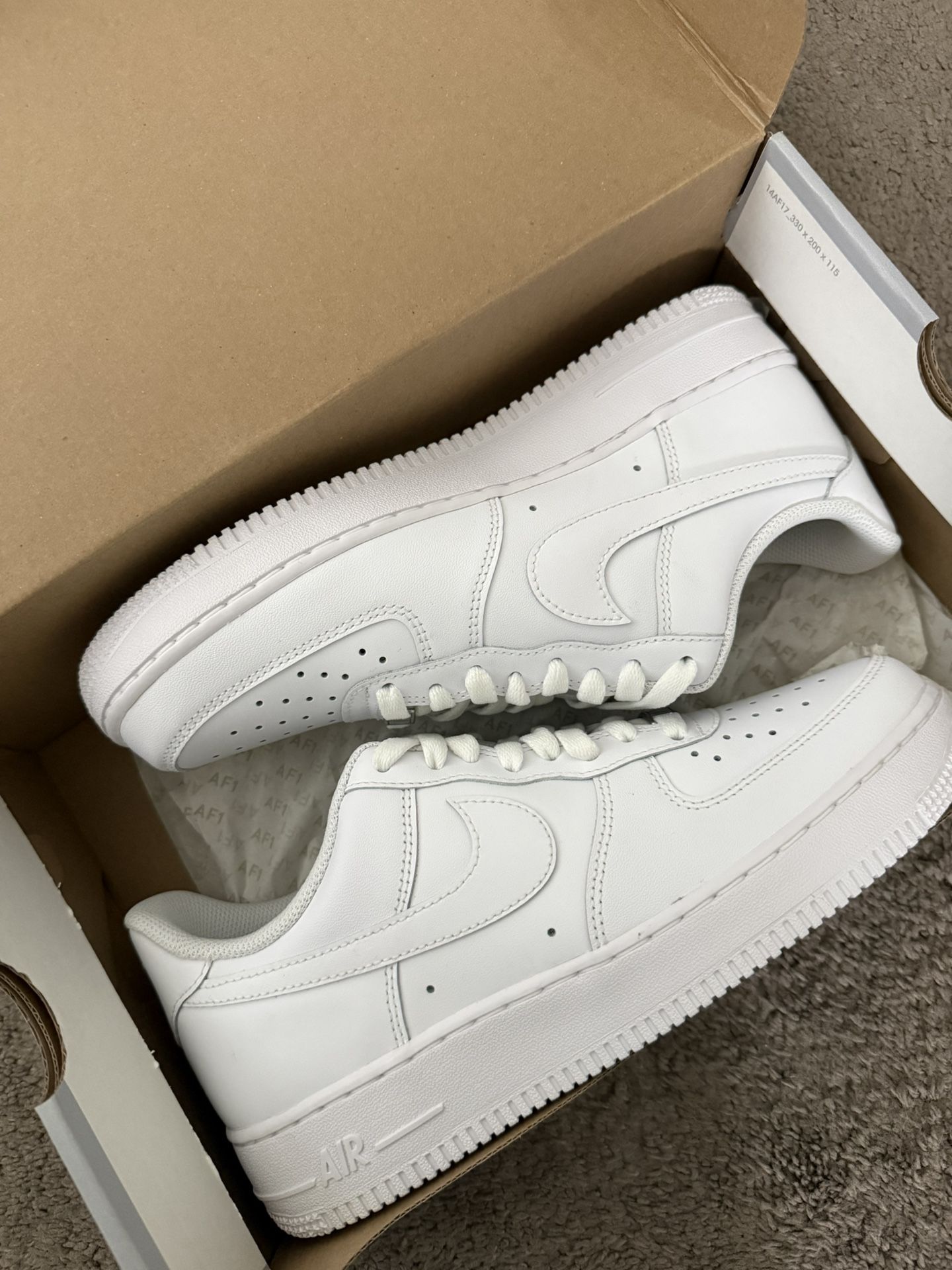 Nike Air Force 1 ‘07 Size 8