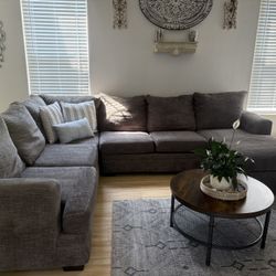Sectional Couch 