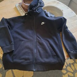 Nike hoodie Size L
