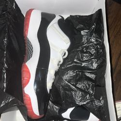 Jordan 11 Low Sizw 9