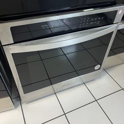 Whirlpool Single Wall Oven 30” 2024