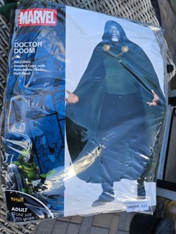 Halloween Costumes & Accessories