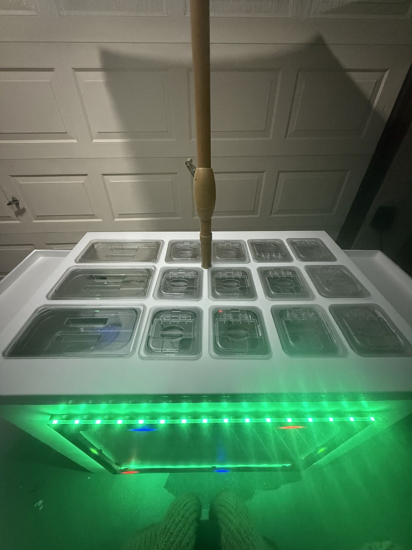 Snack Cart / Carrito De Postres