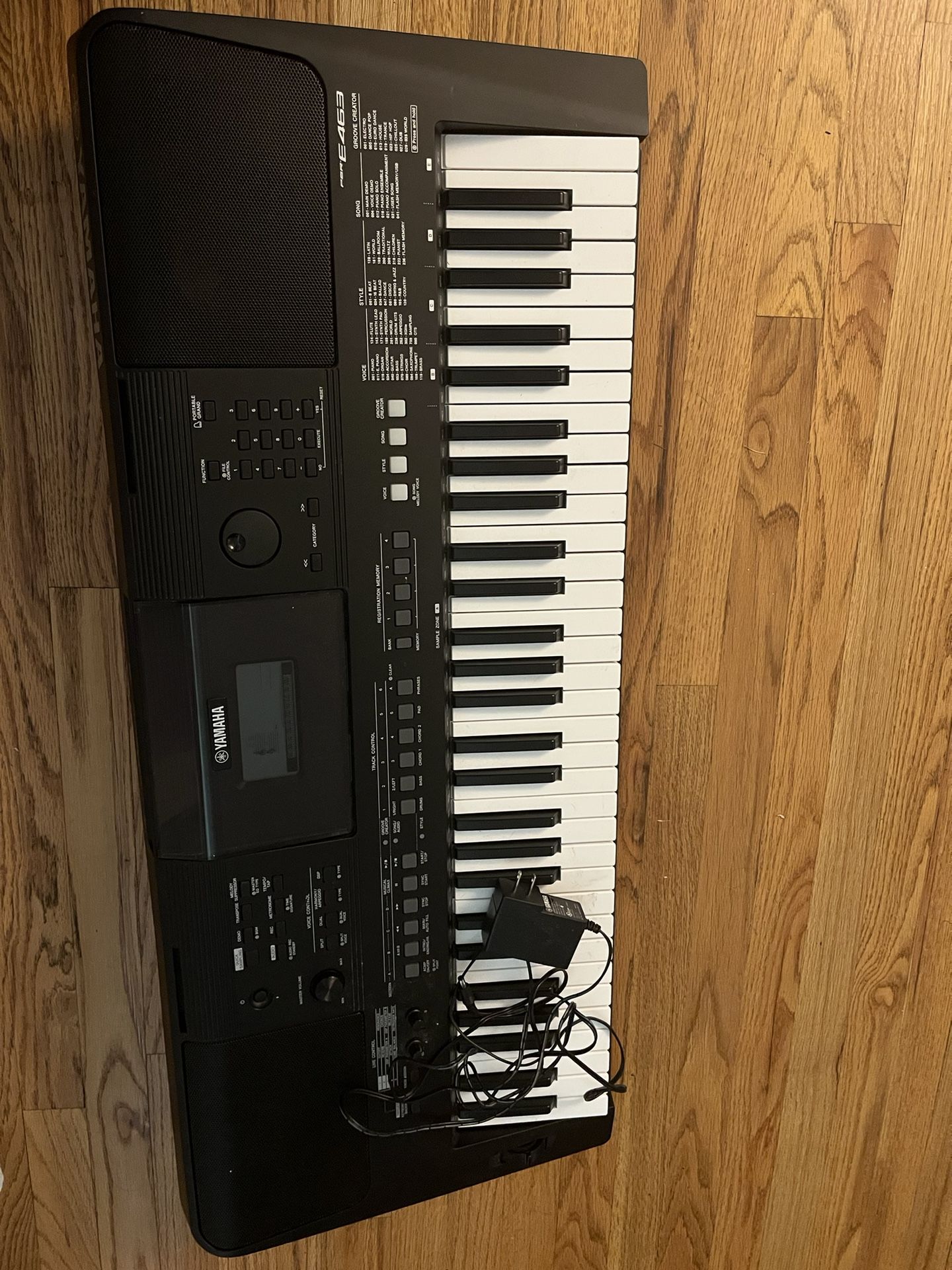 YAMAHA PSR-E463 Electronic Keyboard Portatone Synthesizer 61key