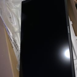 GIGABYTE - M32U - 32" IPS Gaming Monitor 