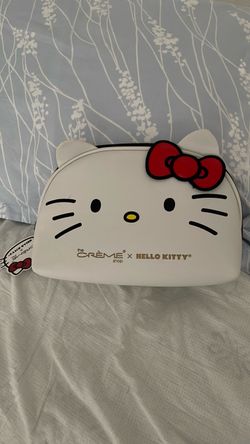 Hello kitty X Creme Shop make up bag