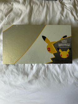 Pokémon TCG: Celebrations Ultra-Premium Collection Box Sealed