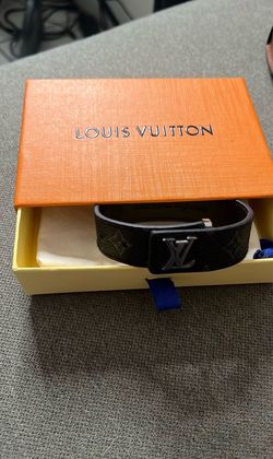 LV slim wristband