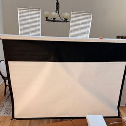 Projector Screen, Never Used (Approx 7.5' x 4')