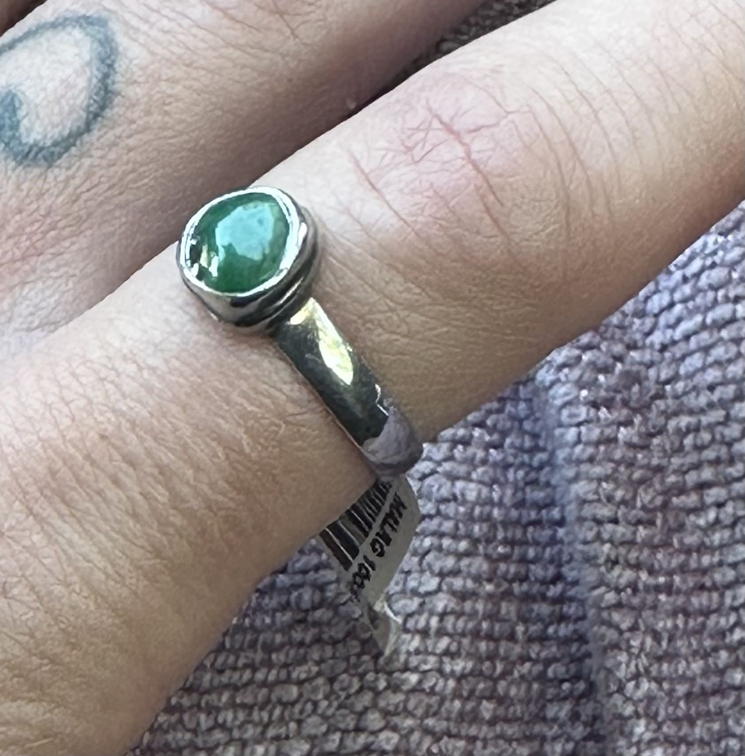 Navajo Sterling Silver & Malachite Signed Ring