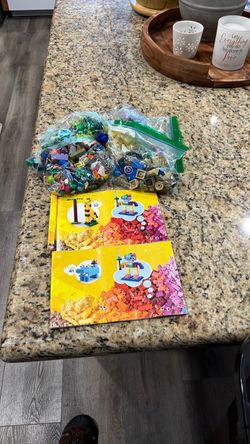 LEGO Classic Bricks Set with Instructions