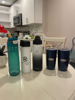 Contigo and Fanhaw Water Bottle and Tumbler Set