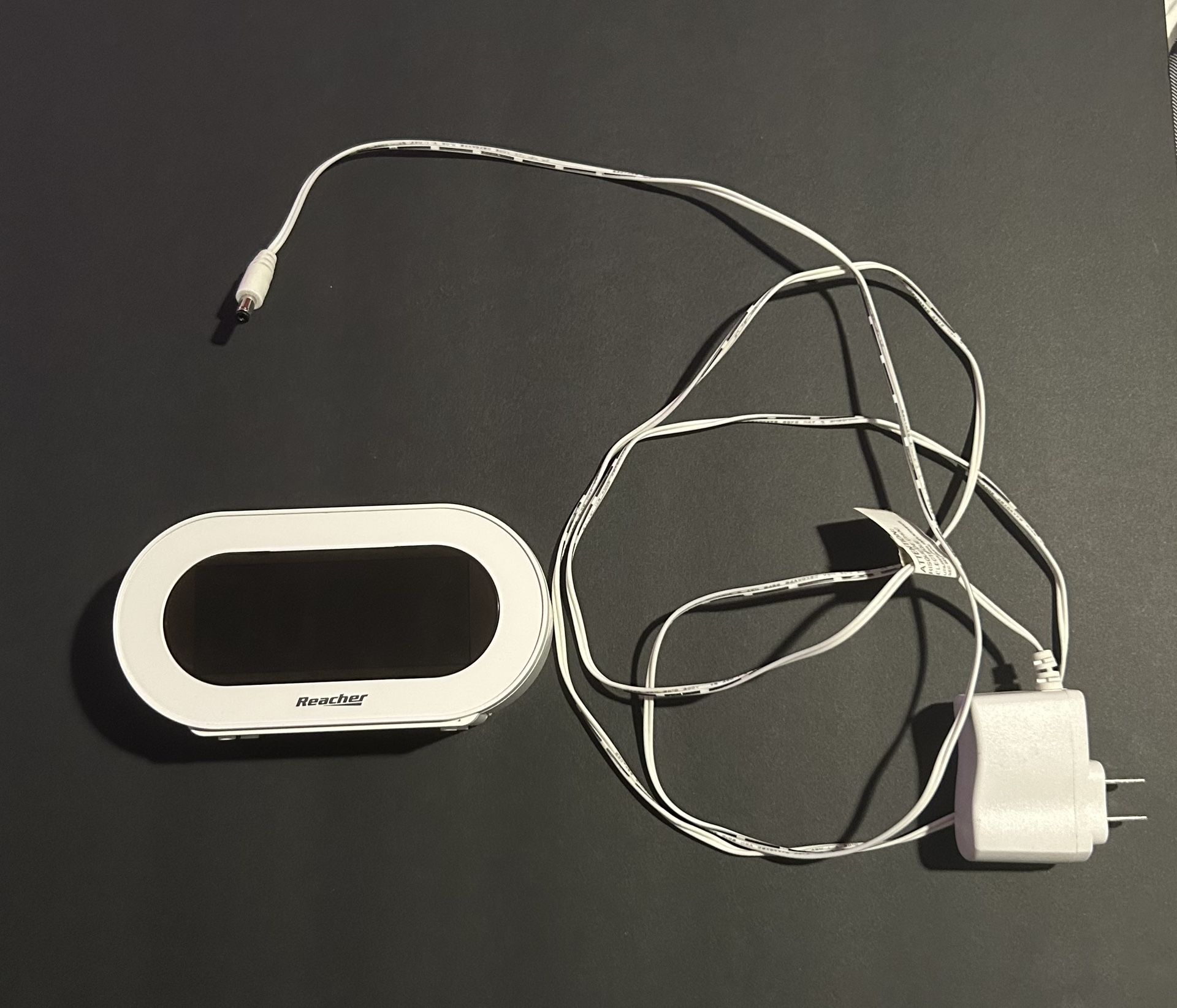 Reacher Small LED Digital Alarm Clock with Snooze, Simple to Operate